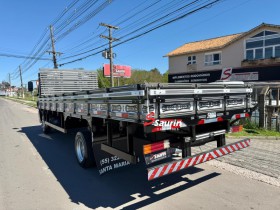 M.BENZ/ACCELO 815
