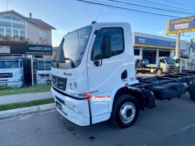 M.BENZ/ACCELO 815