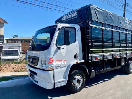 M.BENZ/ACCELO 1016